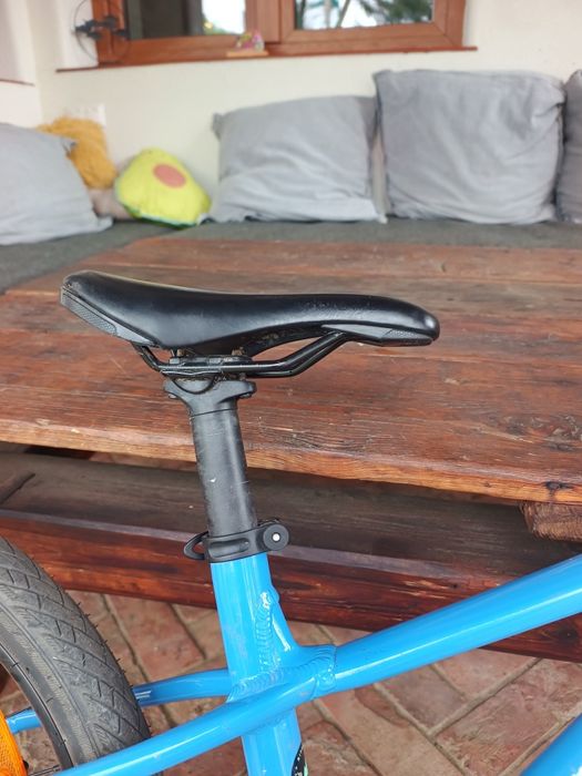 Sprzedam Specialized Riprock 20" – hydraulik, 9 biegów, 2 lata, oryginalny karton