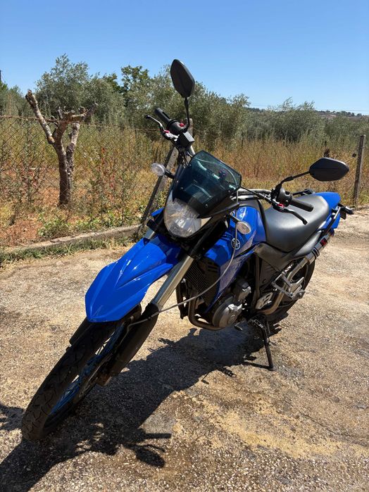 Yamaha XT 660R – Bom estado – Com escape desportivo e original