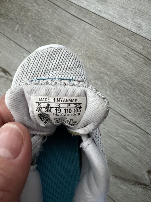 Adidasy dziewczece 19