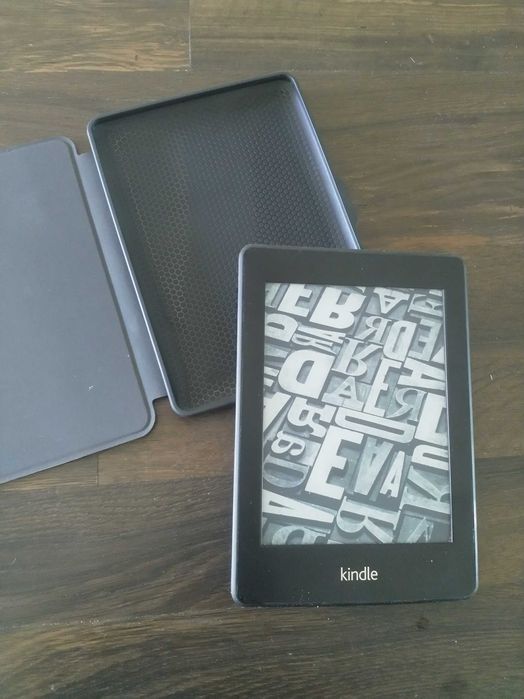 Czytnik e-book kindle amazon EY21
