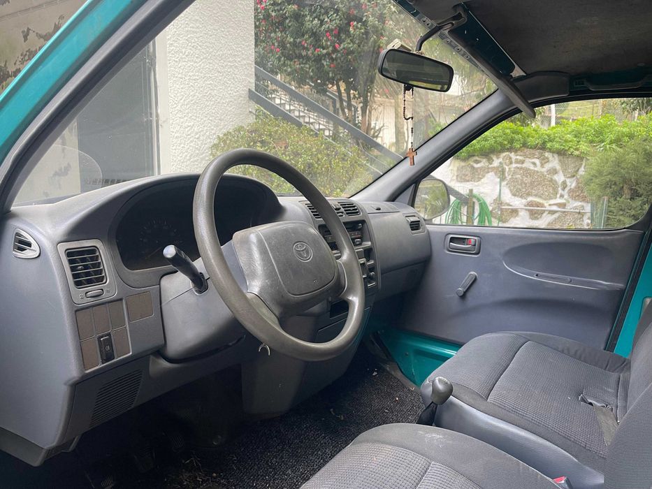 Toyota Hiace 1997 6 lugares