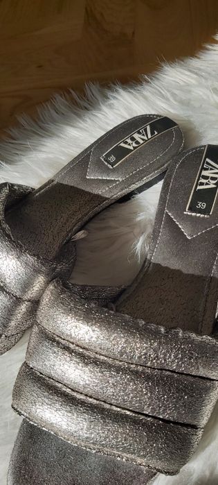 Klapki buty płaskie letnie sandały zara basic
