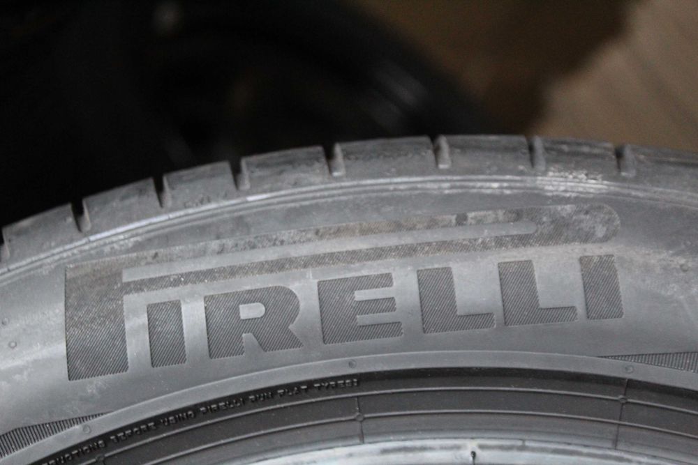 275/40R19 PIRELLI P-Zero PZ4 Run Flat 101Y NOWA 2018r.
