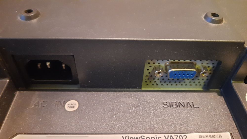 View Soniic VA 702-2