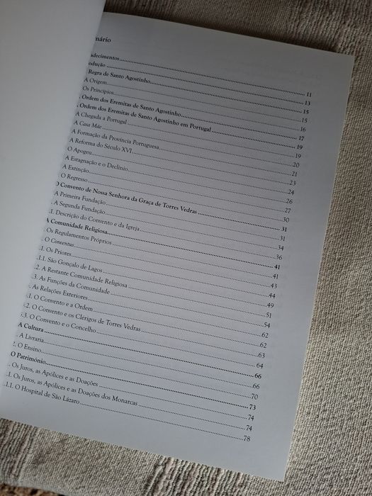 Três livros sobre Torres Vedras a sua história conjunto 10 euros