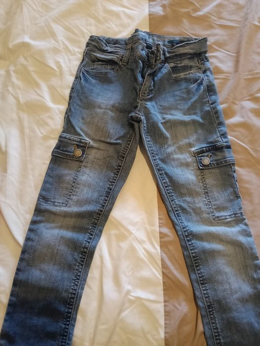 Roupa de menina 7/8 anos