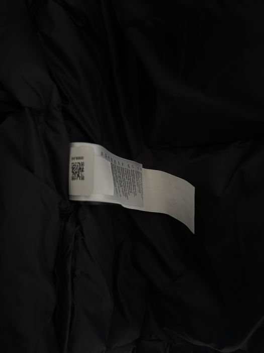 Короткий жіночий пуховик, чорний, білий куртка tnf the north face 700