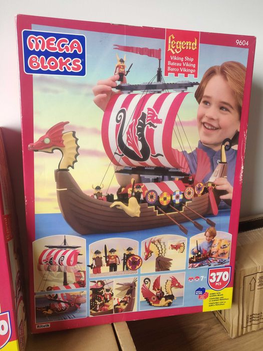 Mega Bloks 9604 Legend - Barco Viking (Viking Ship) - Completo