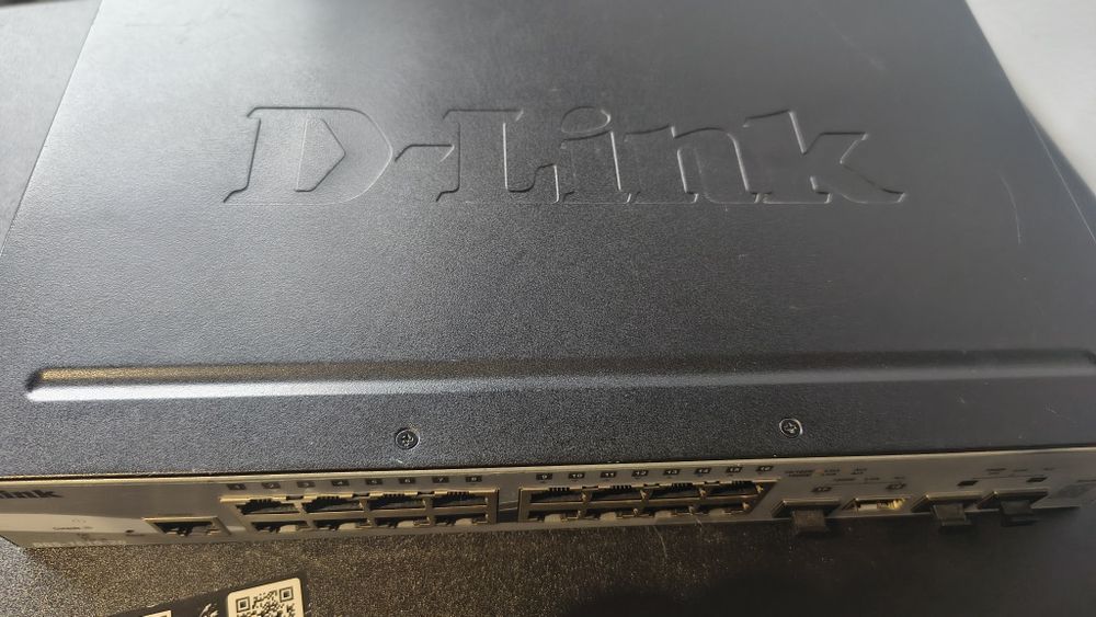 Switch przełącznik D-Link DSG-1510-20  zarządzalny