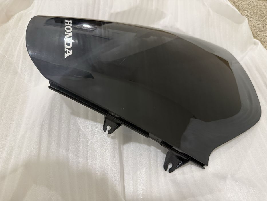 Owiewka, przednia szyba Honda PCX 2025 nowa