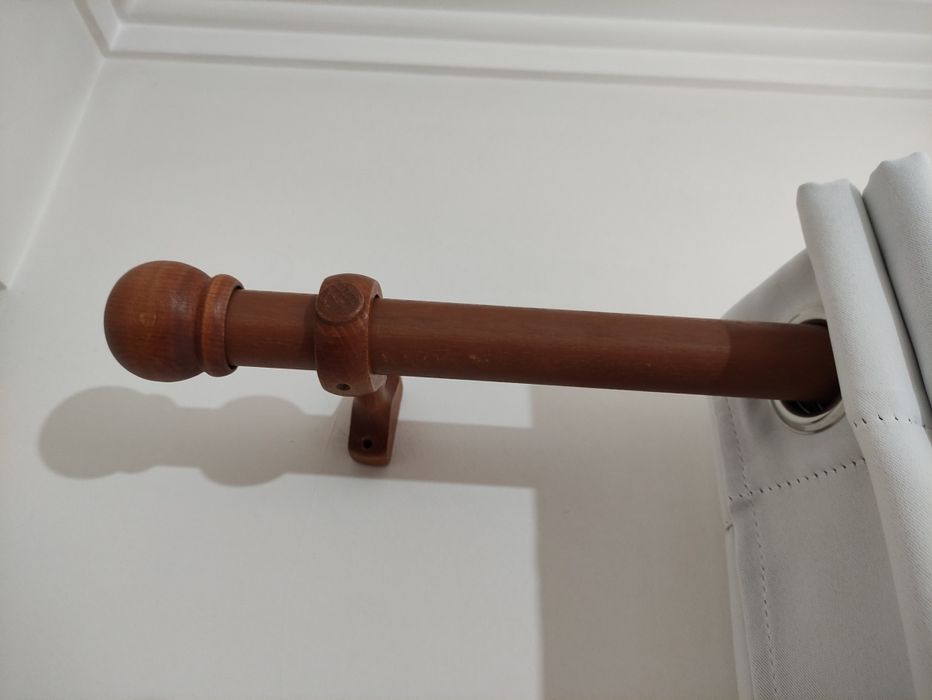 Varão para cortinados