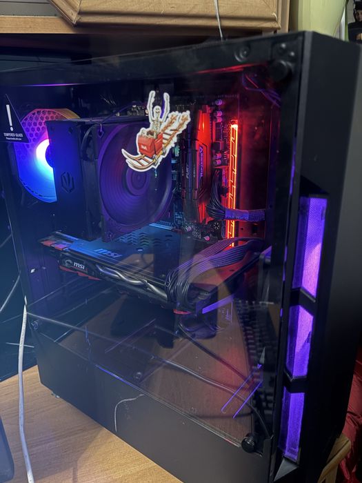 Komputer do gier(gamingowy) + monitor 144Hz + akcesoria