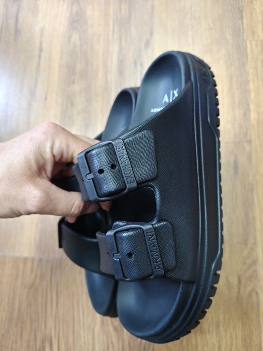 Klapki  Armani Exchange 35