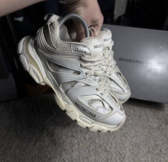 Balenciaga track 2
