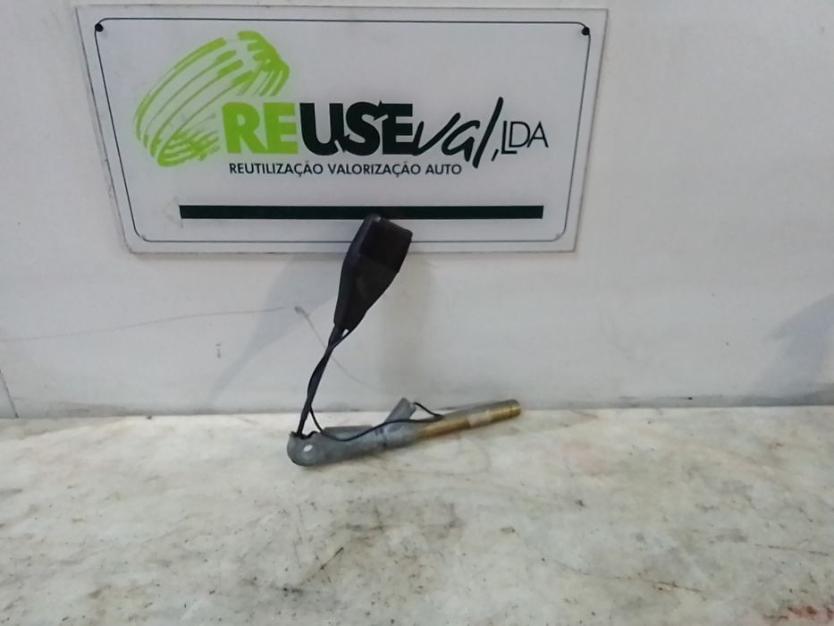 Cinto frente esquerdo RENAULT Megane II CC (EM0/1_)