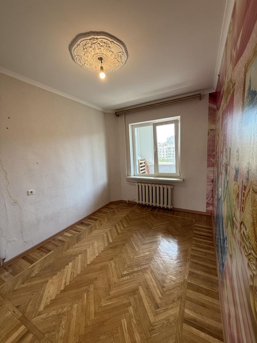 Балковская / Дюковские бани   Продам 4-х комнатную квартиру 100 кв.м.  7 этаж   Госпрограммы  Двухсторонняя