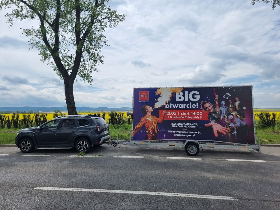 Reklama mobilna, przyczepa reklamowa, billboard