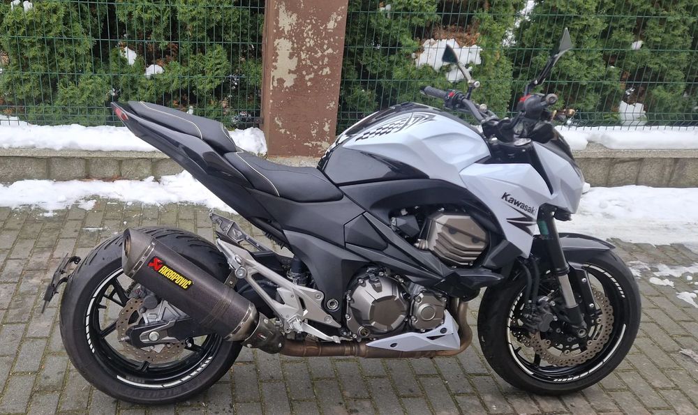 Kawasaki Z Kawasaki Z800 A2 25 kW Akrapovic bdb stan bezwypadek doposażony