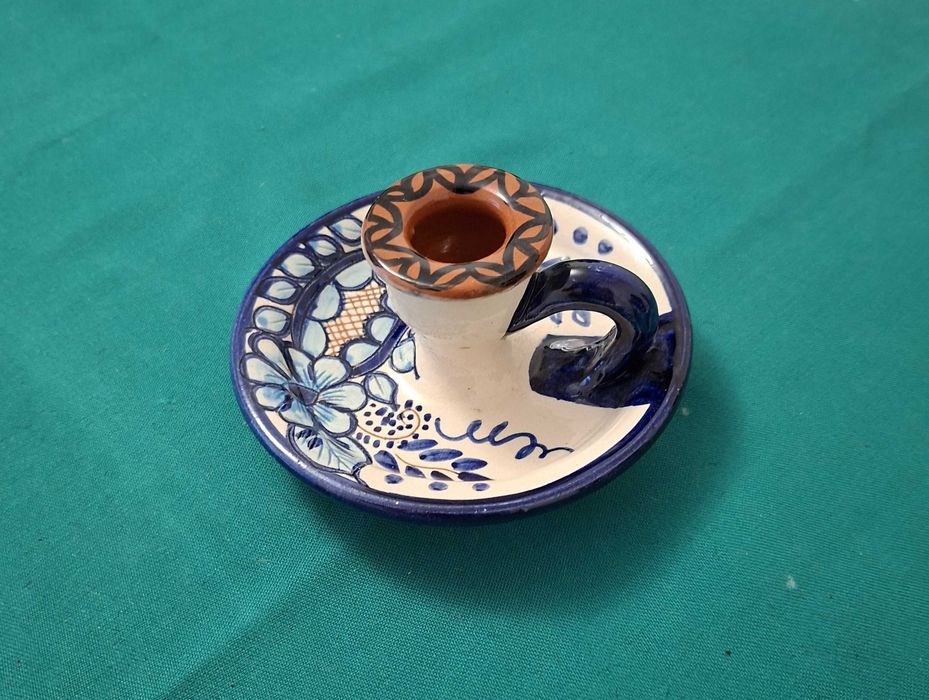 Castiçal artesanal em barro pintado à mão, vintage