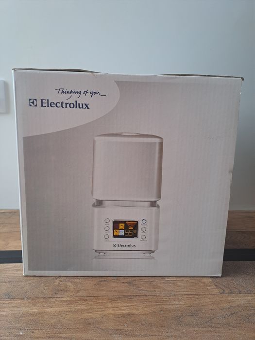 Зволожувач повітря Electrolux EHU-3515D