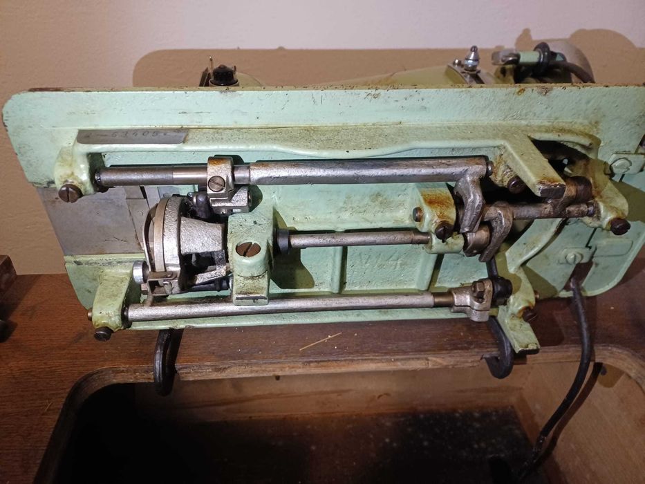 Maszyna do szycia Łucznik Kl. 82