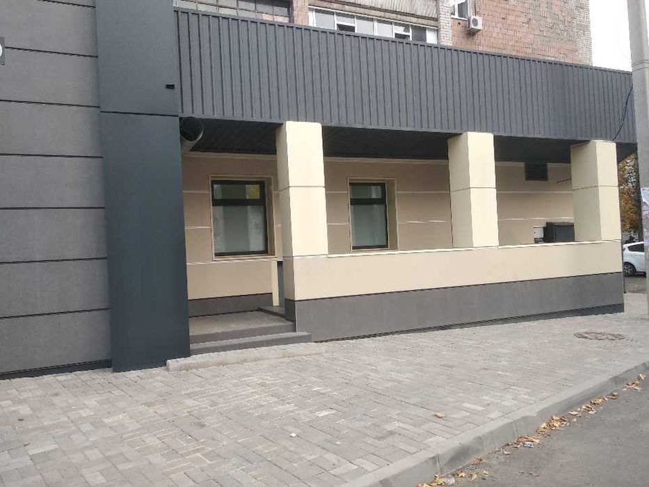 Собственник Продам помещение улица Деревянко 38