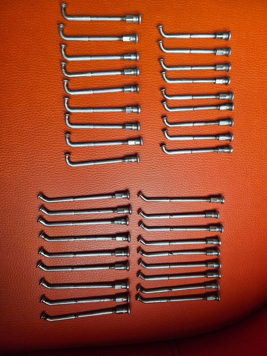 szprychy Yamaha XVS 650 koło tył oryginalne 36 sztuk