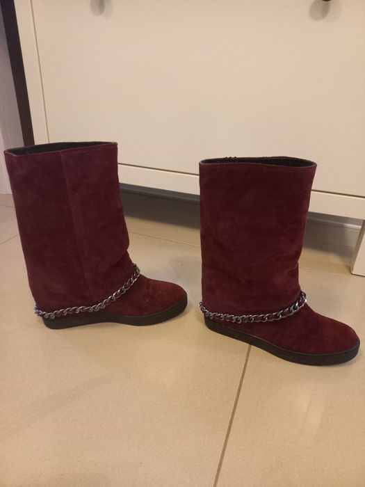 Zamszowe botki z ukrytym koturnem WOLSKI roz. 39 jak nowe