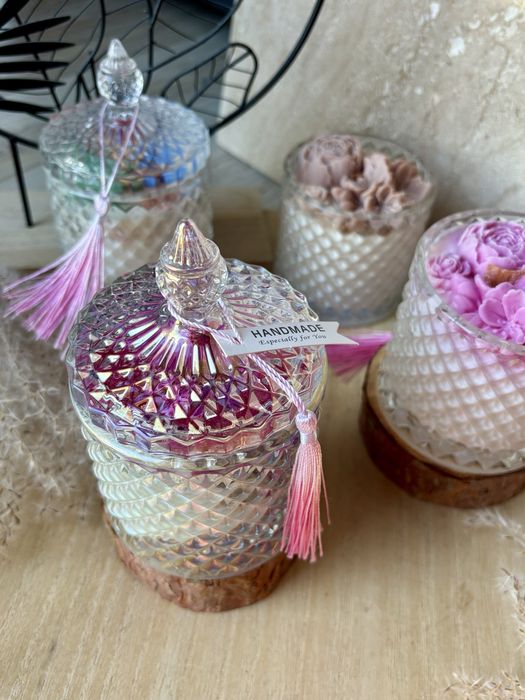 Świeca sojowa w krysztale kaszmirowa wanilia 230g