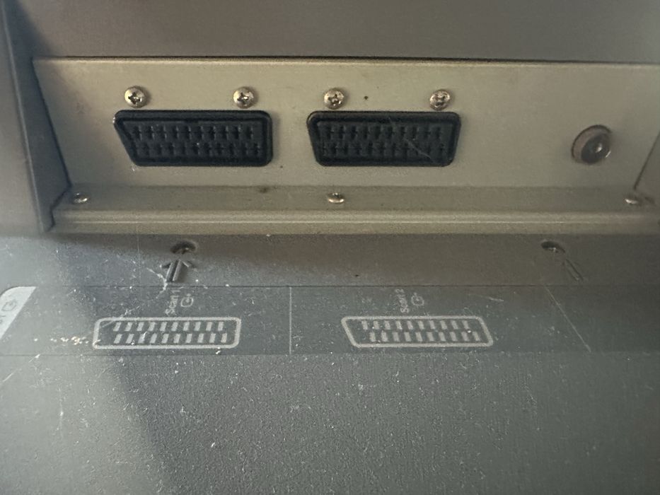 TV LCD 32” Mirai DTL-532W100 * Oportunidade