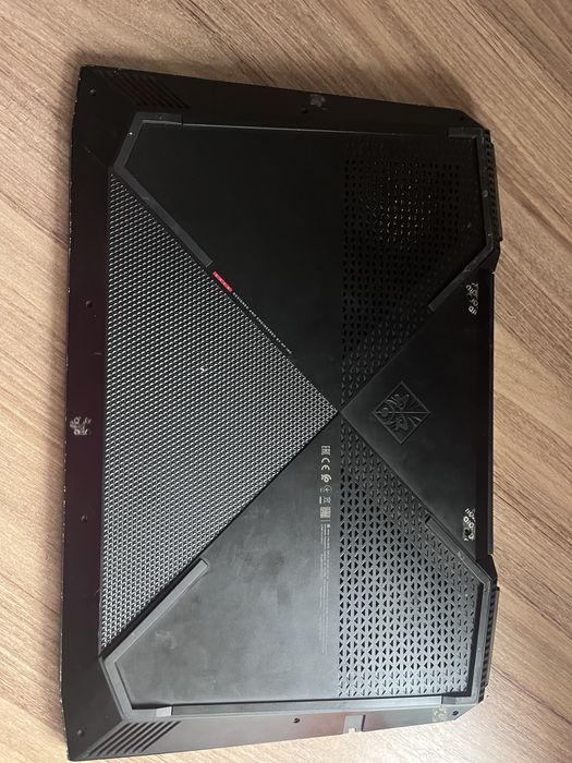 Ноутбук omen by hp laptop 15-ce0xx