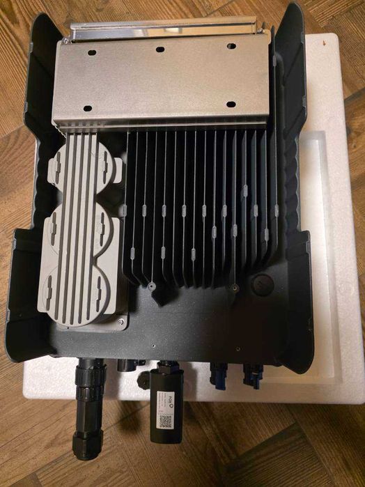 Sprzedam Falownik FOX ESST6 G3