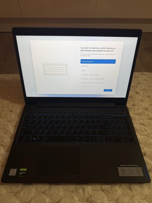 Szybki laptop gamingowy Lenovo L340