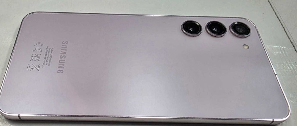 Samsung S23 plus 8Gb / 256Gb / smartfon / Gwarancja / Toruń / prezent