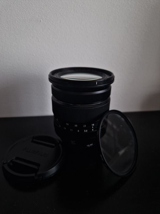 Lente Fujifilm XF 16-80mm f/4 R OIS WR