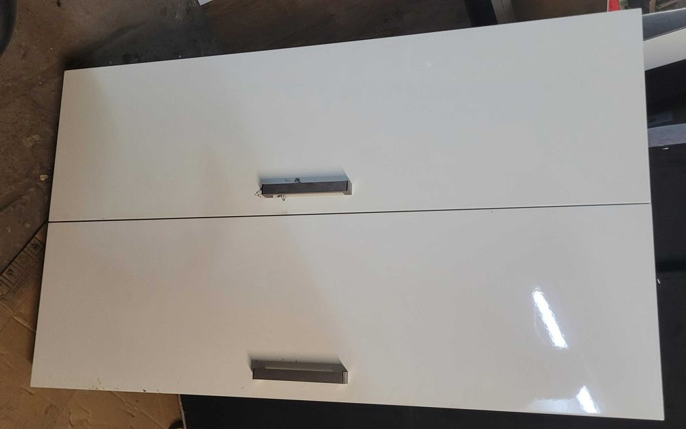 Szafka wisząca połysk 119x70cm