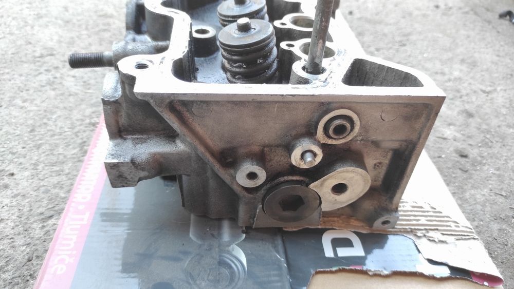 Головка блока Camry,Vista,Carina 1.8