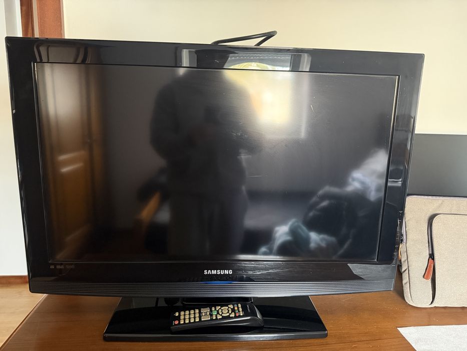 TV Samsung ótimas condições  32”