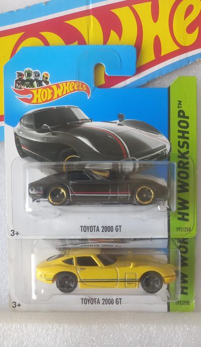 Conjunto 2 toyota 2000 GT hot wheels