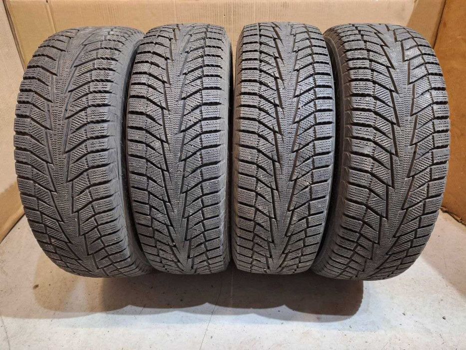 205/65 R16 99T Hankook Winter Icept IZ2