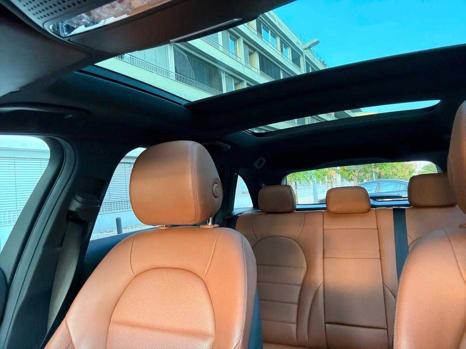 Mercedes-Benz C 300 de AMG Line