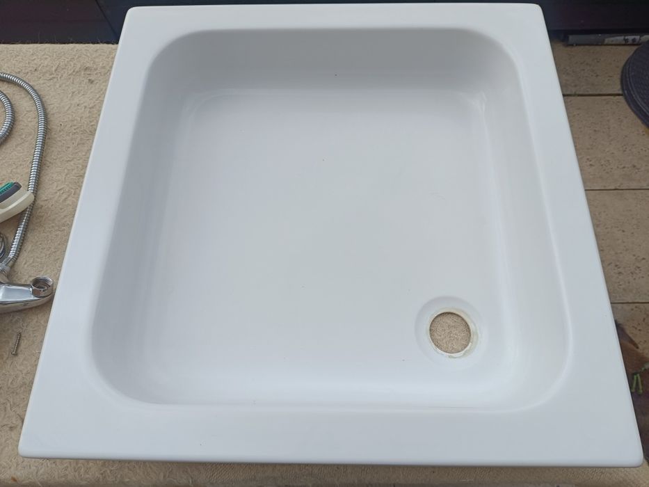 Pack Sanitários ROCA: Lavatório + Base Duche 70x70 + Torneiras (Excelente Estado)