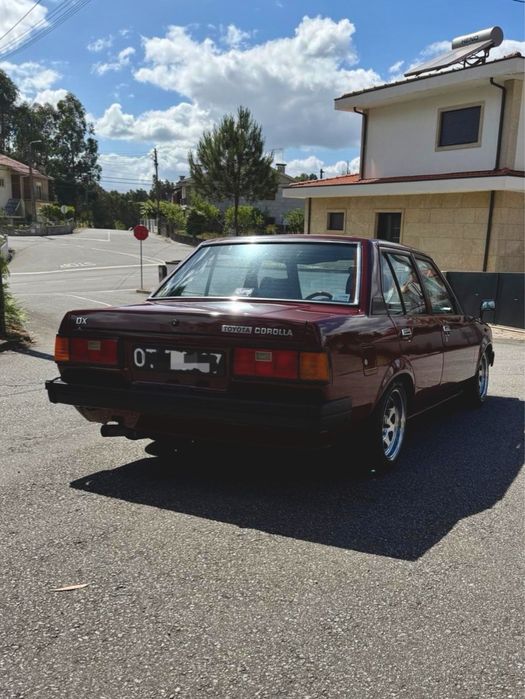 Toyota Corolla DX RWD