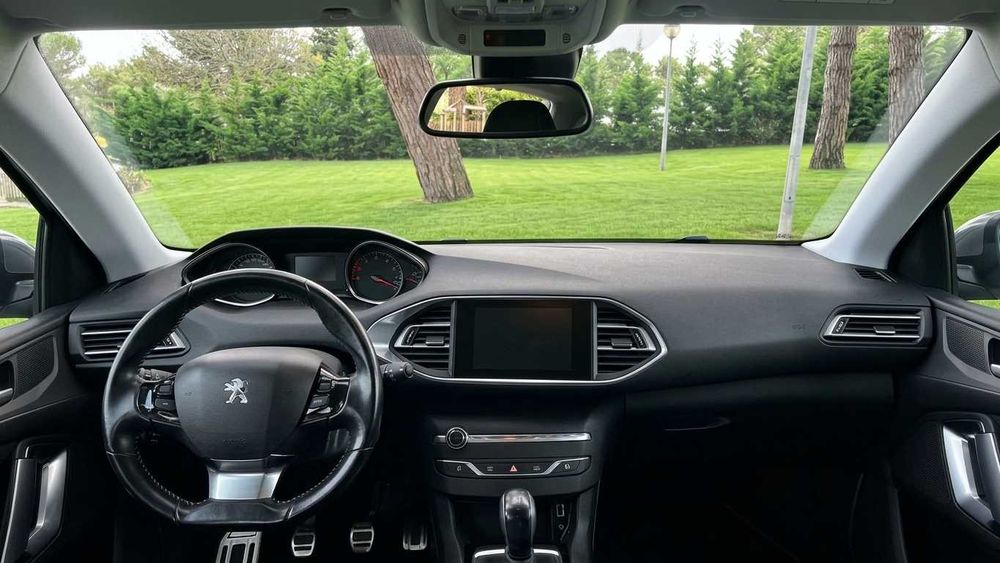 Peugeot 308 1.2 Puretech — photo 5