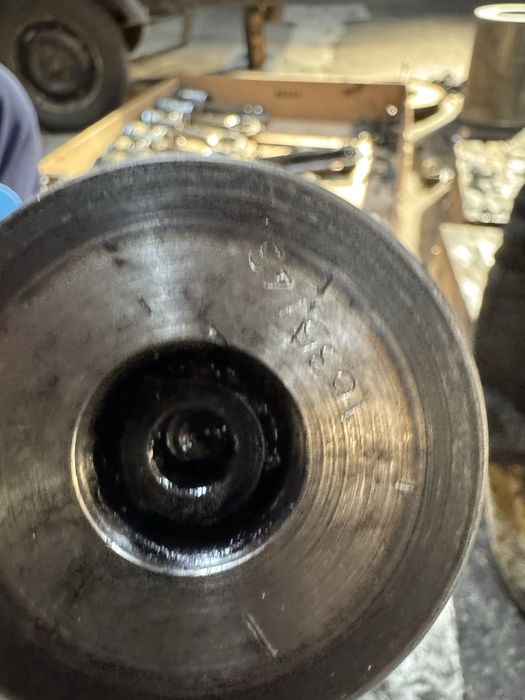 Колінвал   росподільчії вал ДАФ євро 3