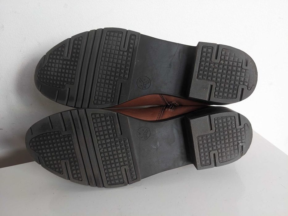 Skórzane sztyblety Hush Puppies, rozmiar 38.