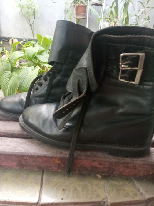 Берці чорні високі з пряжкою