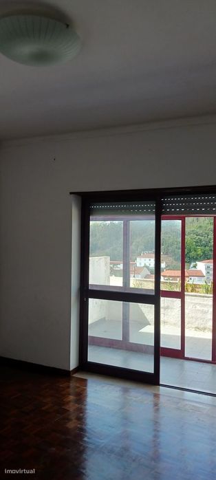 Arrenda se em Alcobaça T2