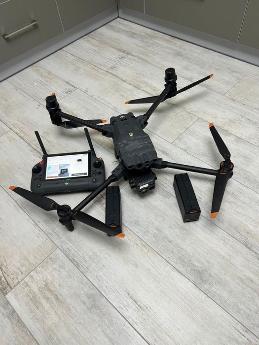 Дрон DJI Matrice 30T