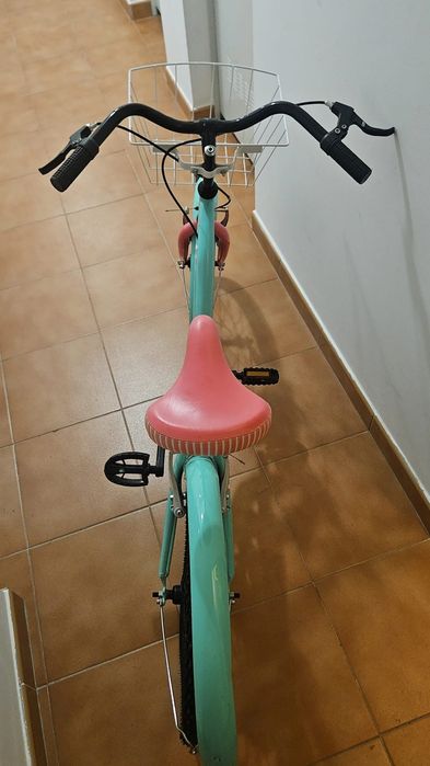Bicicleta de menina até aos 10 anos